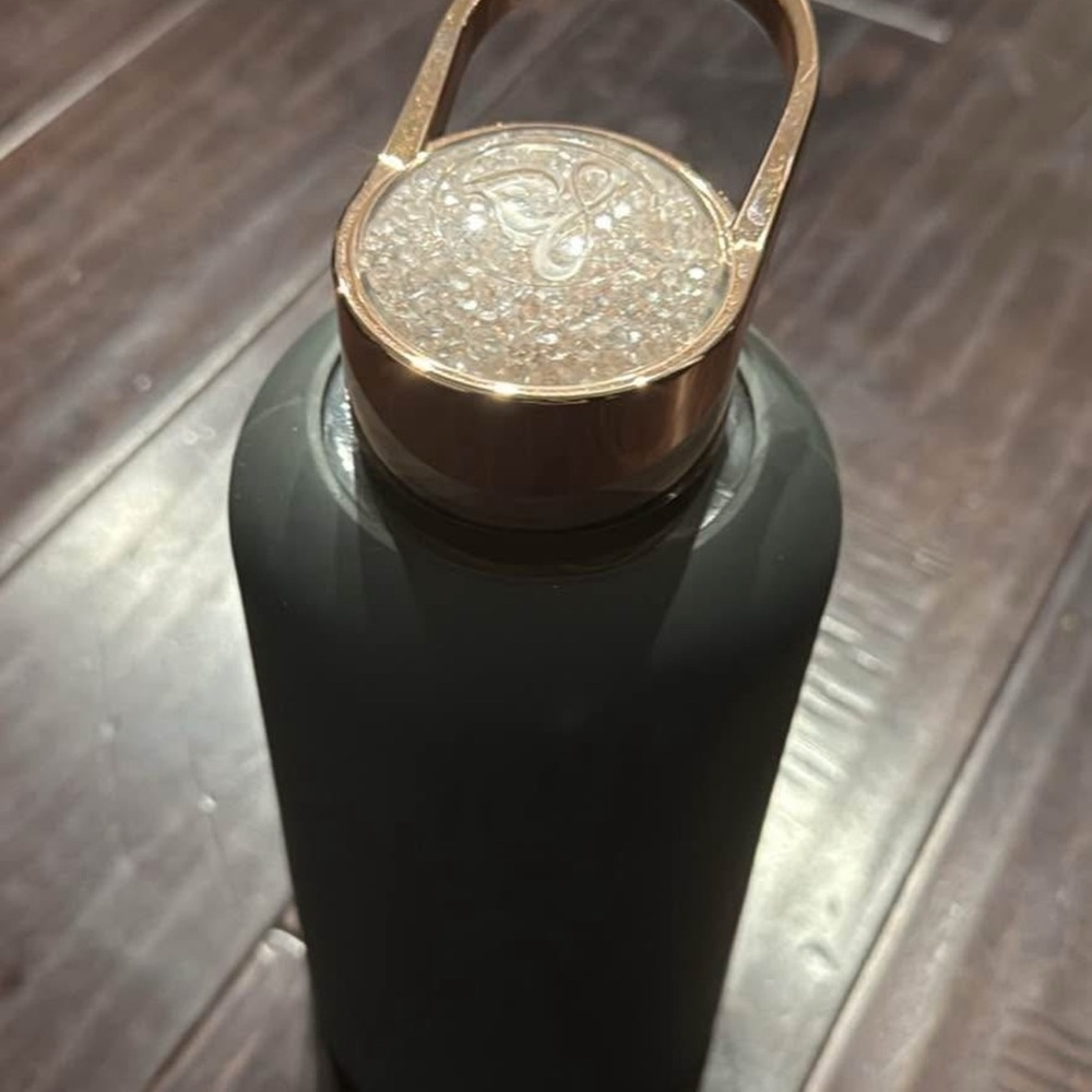 Apana Black Stainless Water Bottle with rose Gold Accent Cap